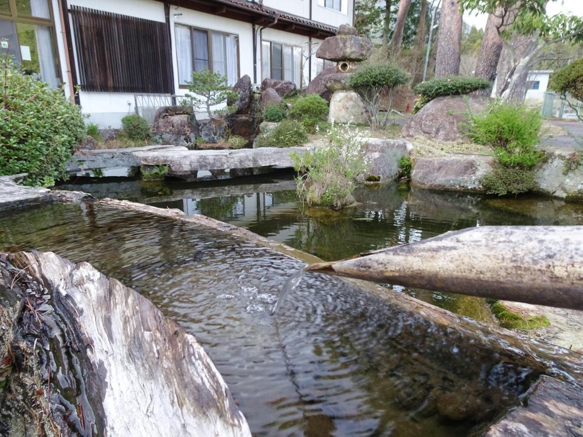 Отель 阿寺温泉 フォレスパ木曽あてら荘 Okuwa Экстерьер фото