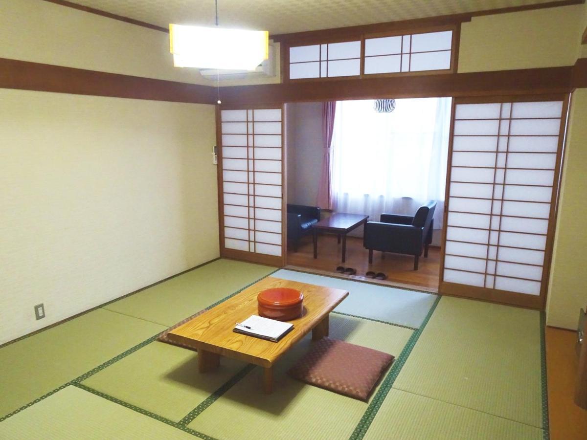 Отель 阿寺温泉 フォレスパ木曽あてら荘 Okuwa Экстерьер фото