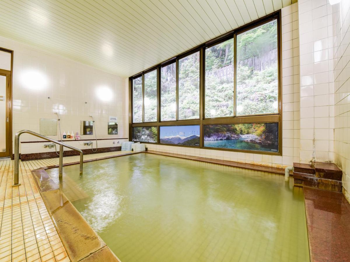 Отель 阿寺温泉 フォレスパ木曽あてら荘 Okuwa Экстерьер фото