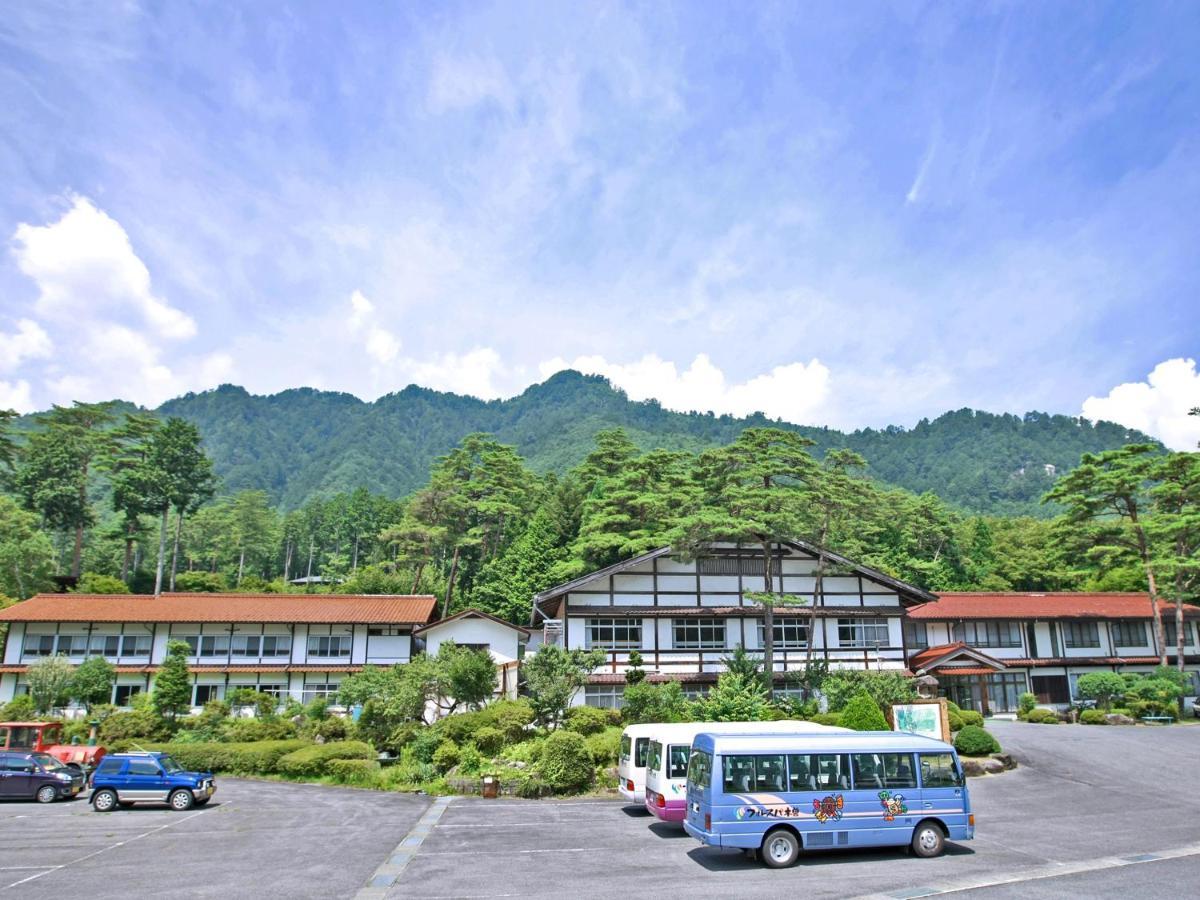 Отель 阿寺温泉 フォレスパ木曽あてら荘 Okuwa Экстерьер фото